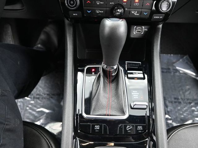 Used 2024 Jeep Compass Trailhawk image 15