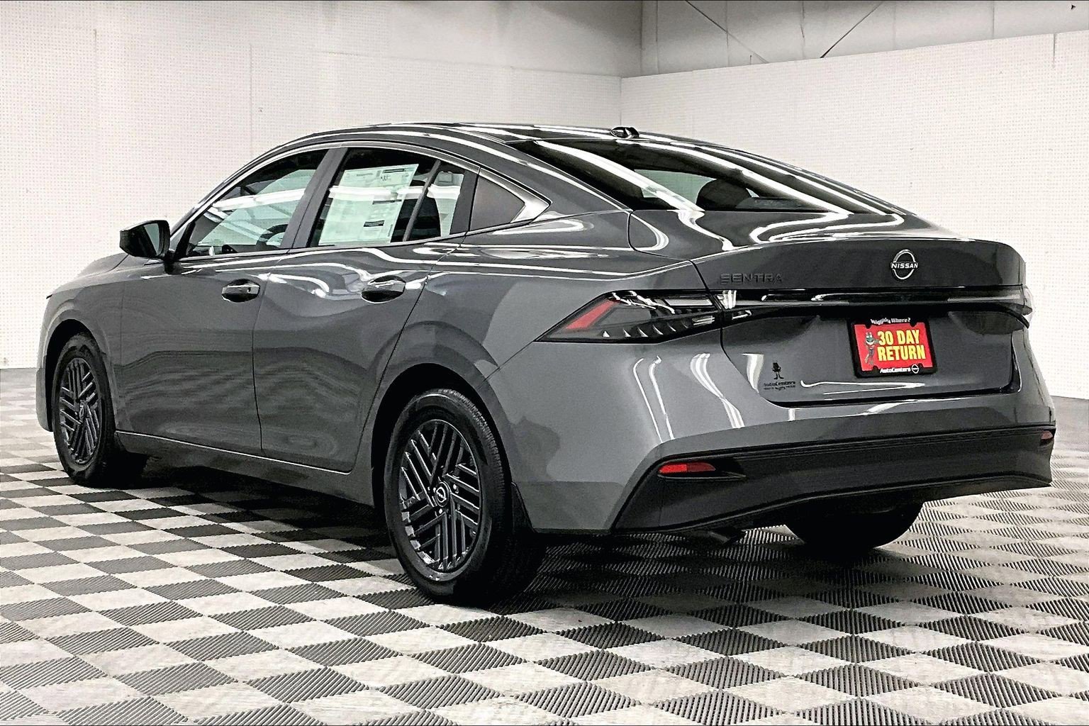 New 2026 Nissan Sentra SV FWD image 4