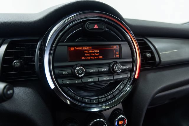 Used 2014 MINI Cooper 2-Door Hardtop FWD image 16