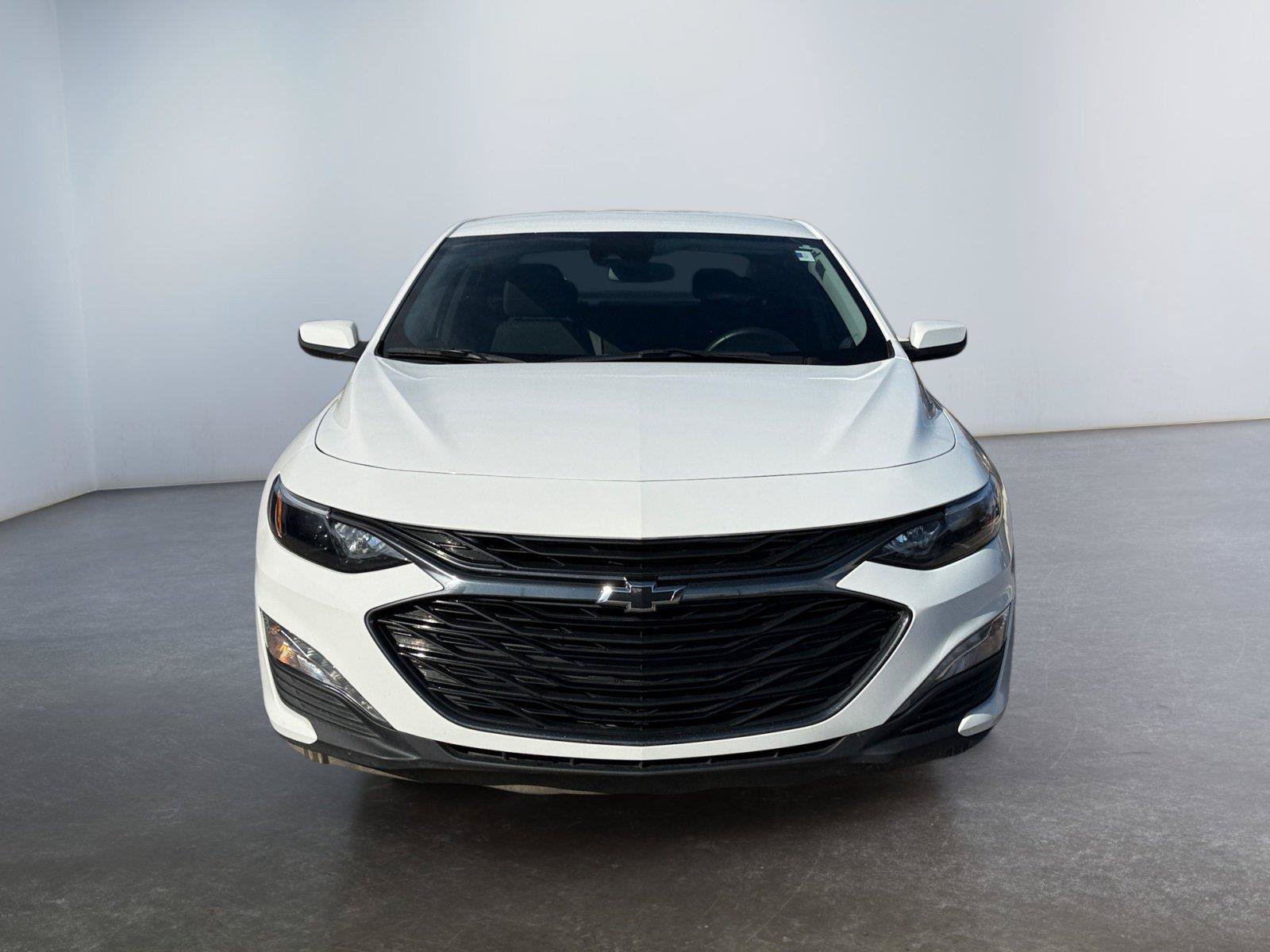 Used 2024 Chevrolet Malibu LT w/ Sport Edition FWD image 8
