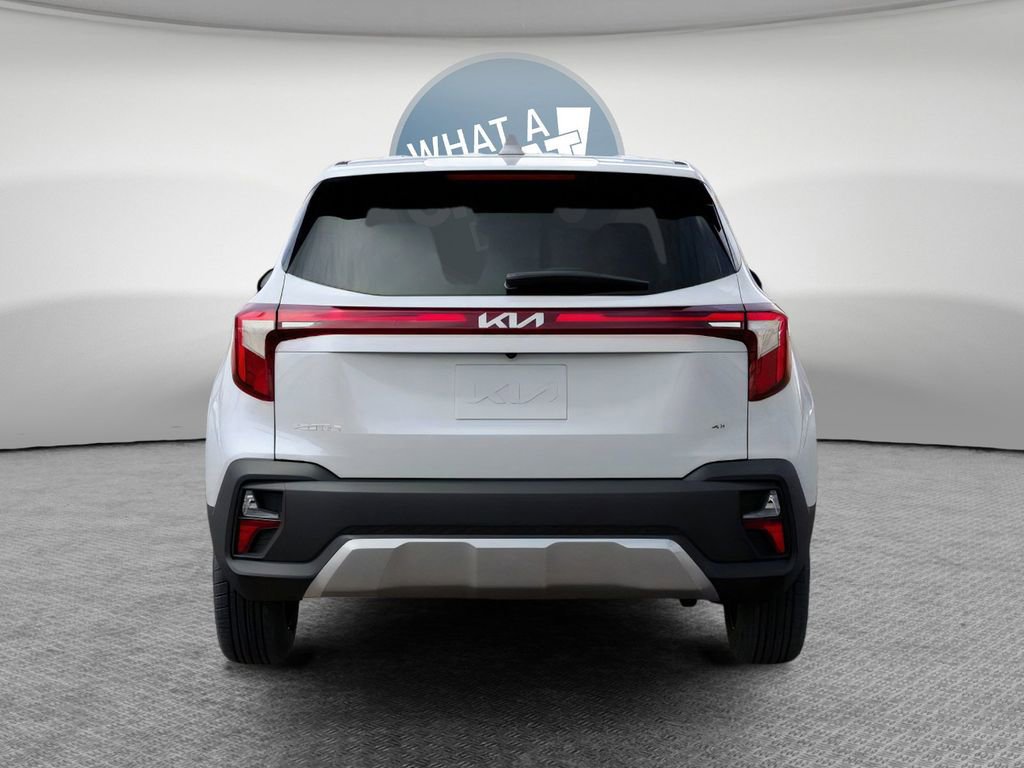 New 2026 Kia Seltos LX image 4