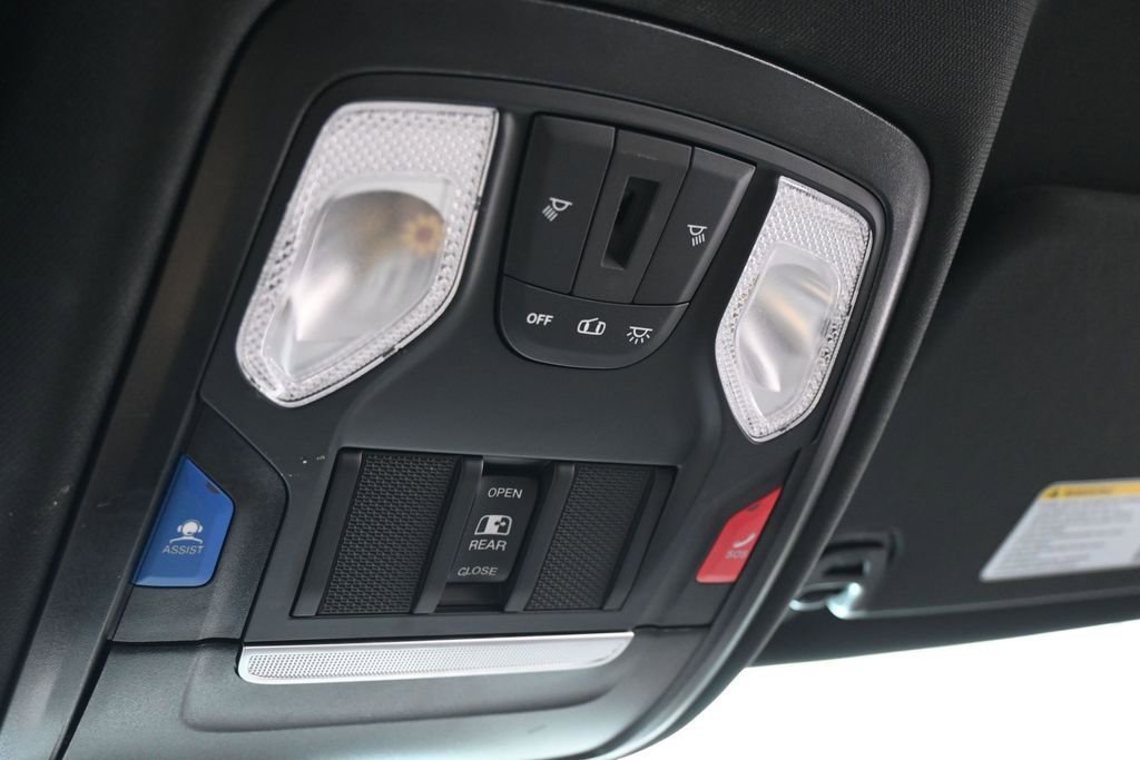 Used 2024 RAM 1500 Big Horn RWD image 24