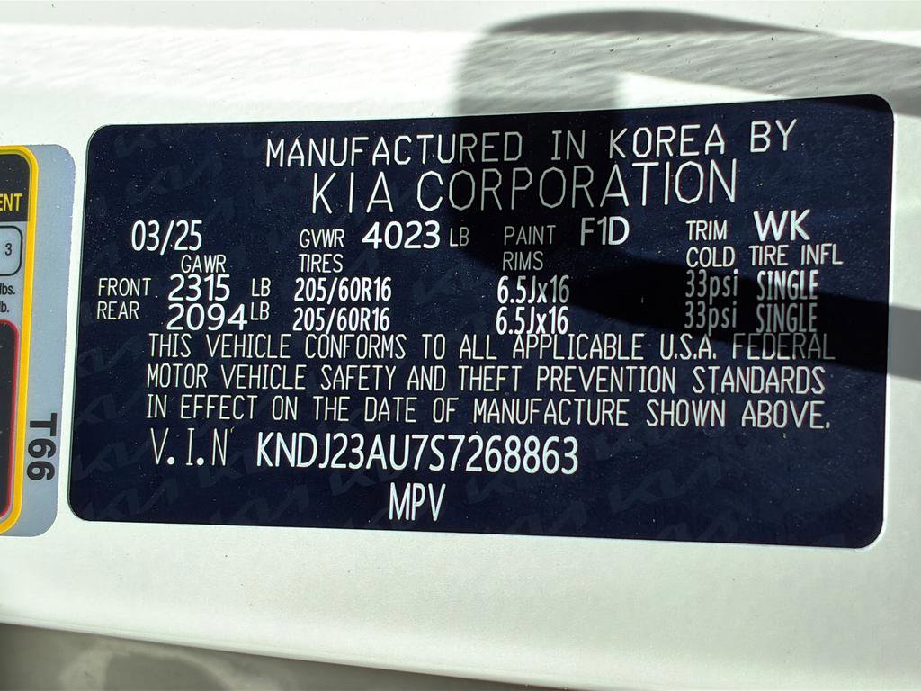 Used 2025 Kia Soul S FWD image 30