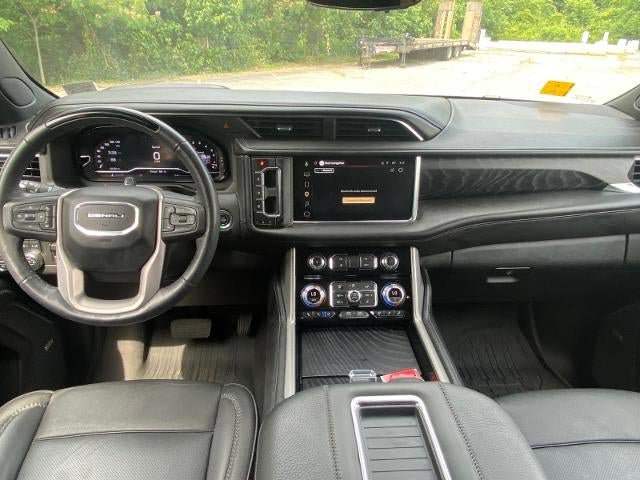 Used 2024 GMC Yukon Denali w/ Denali Reserve Package AWD/4WD image 12