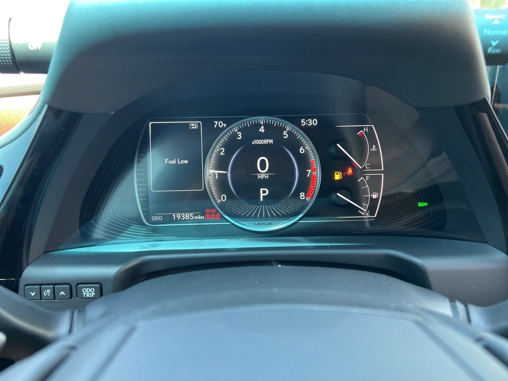 Used 2023 Lexus ES 350 w/ Premium Package FWD image 10