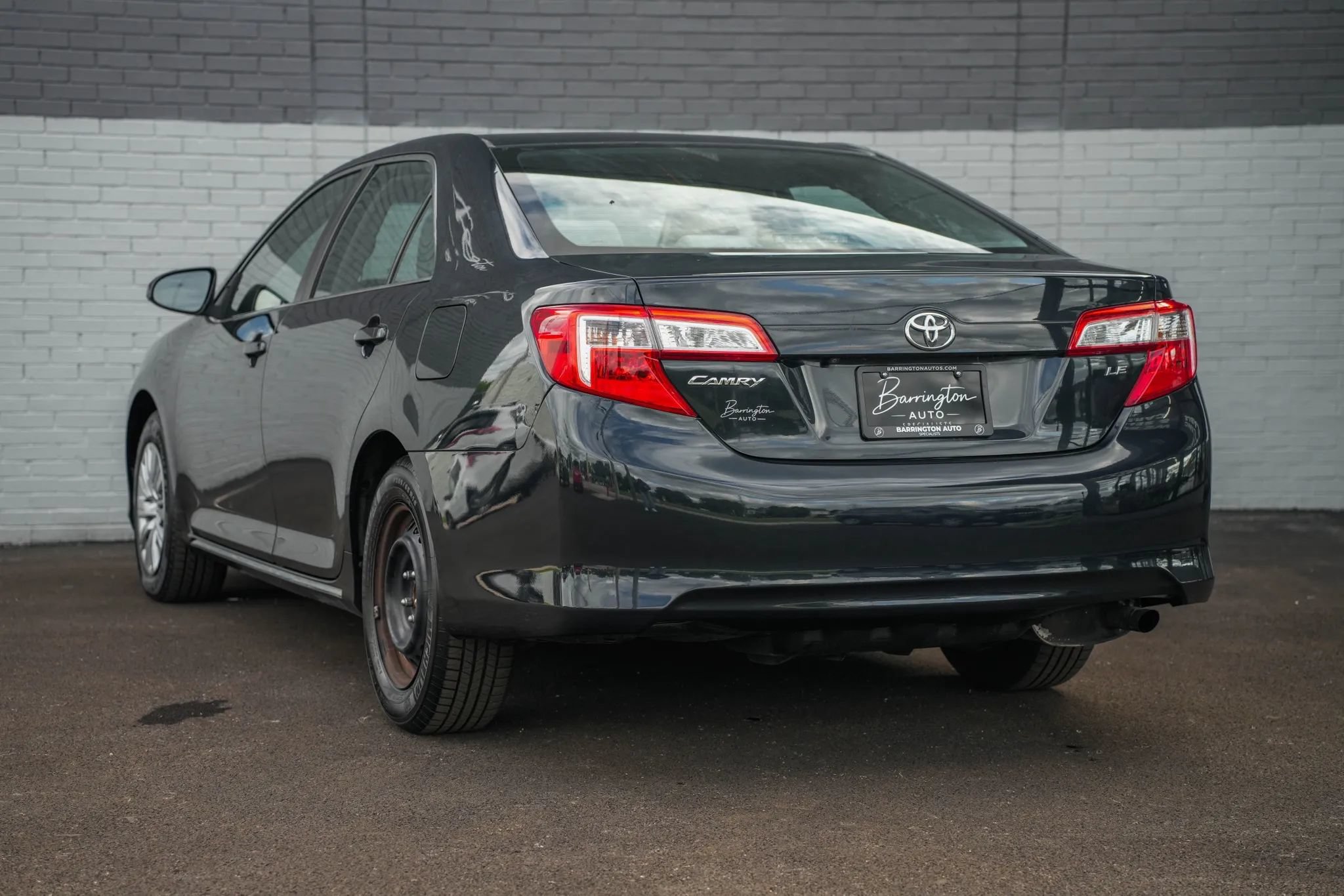 Used 2014 Toyota Camry LE FWD image 7