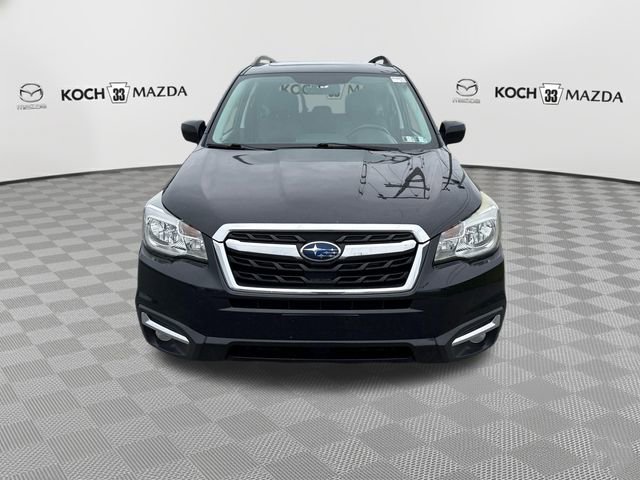 Used 2017 Subaru Forester 2.5i Limited AWD/4WD image 2