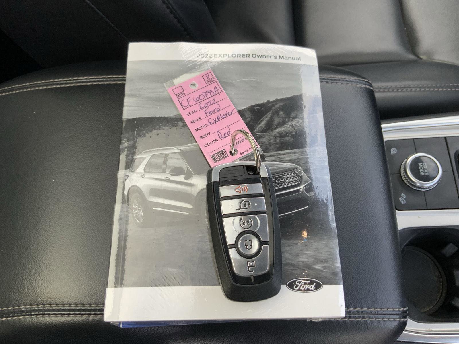 Used 2022 Ford Explorer XLT w/ Equipment Group 202A image 73