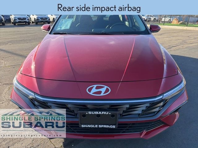 Used 2025 Hyundai Elantra SEL image 12