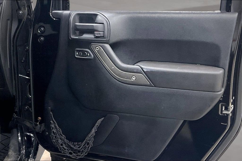 Used 2013 Jeep Wrangler Unlimited Sport image 20