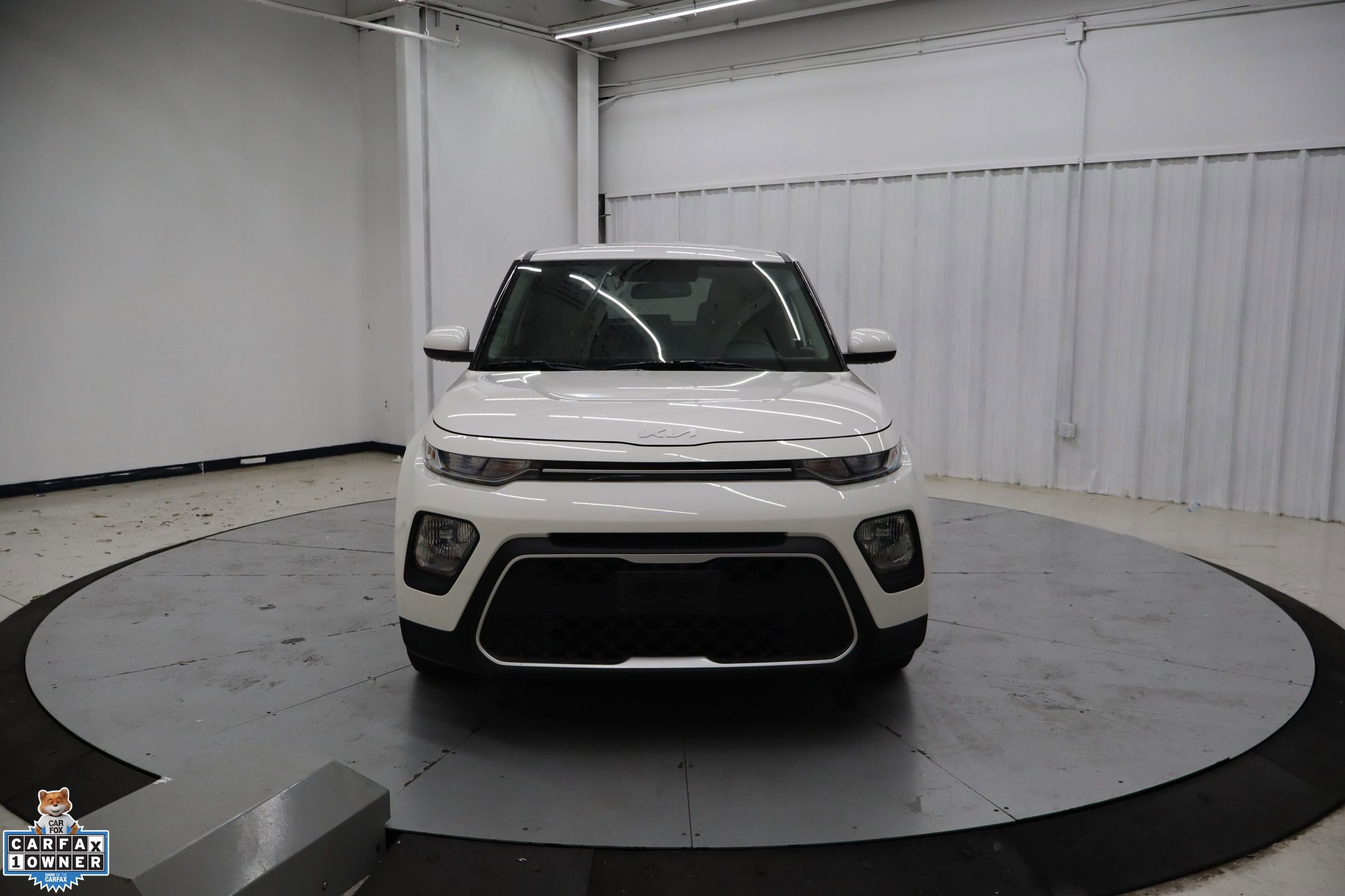Used 2022 Kia Soul LX image 11