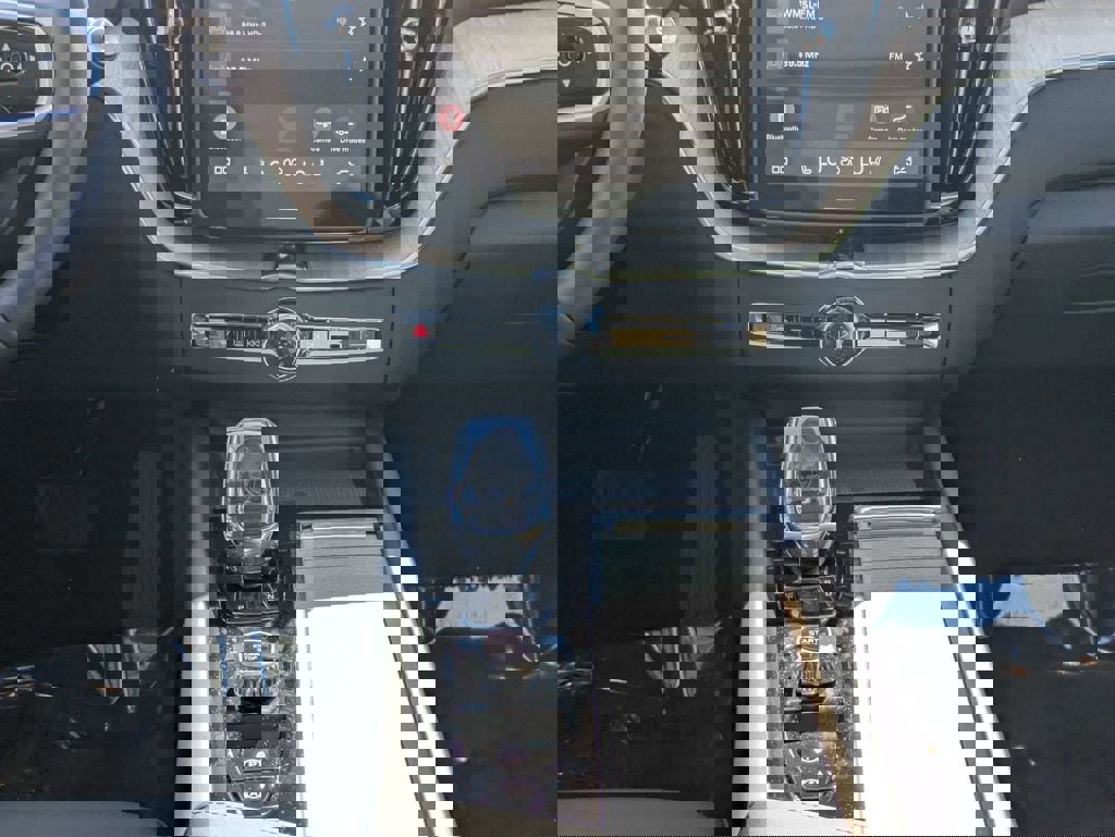 Used 2026 Volvo XC60 B5 Core image 20