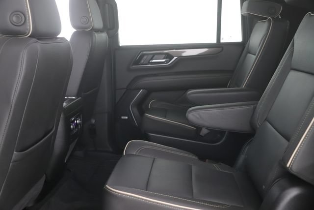 Used 2025 GMC Yukon XL Elevation w/ LPO, Floor Liner Package AWD/4WD image 28