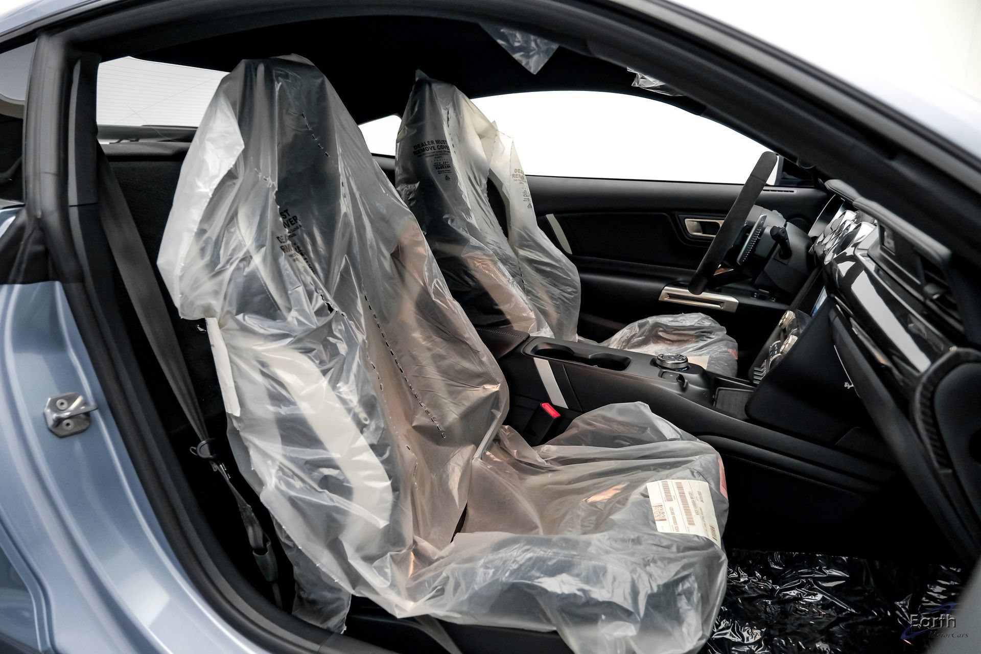 Used 2022 Ford Mustang Shelby GT500 w/ Carbon Fiber Track Pack RWD image 42