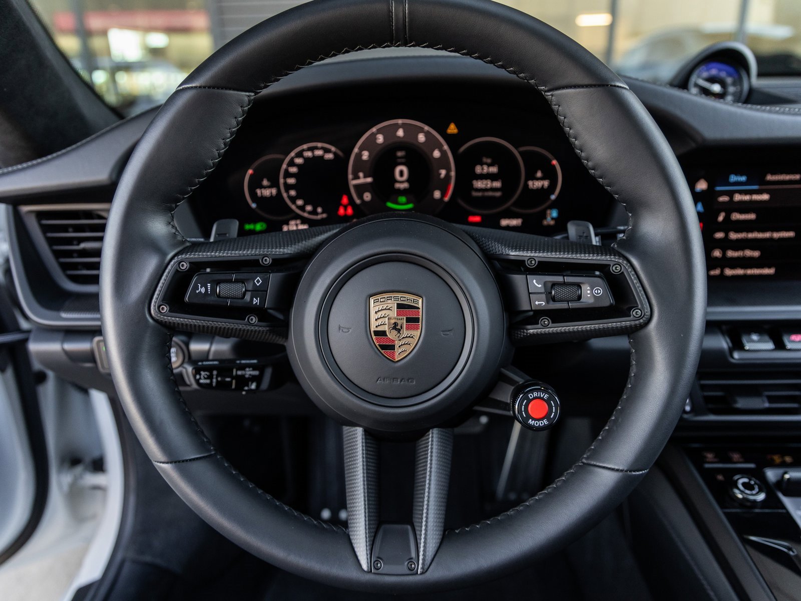 Certified 2025 Porsche 911 Carrera GTS image 35
