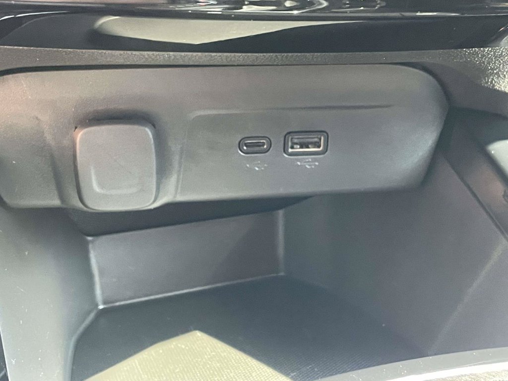 Used 2026 Chevrolet Trax LT w/ Driver Confidence Package FWD image 19