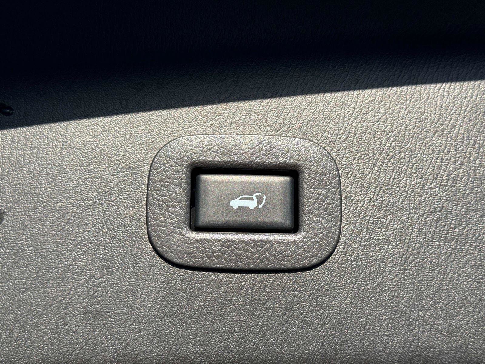 Used 2024 INFINITI QX80 Luxe image 13