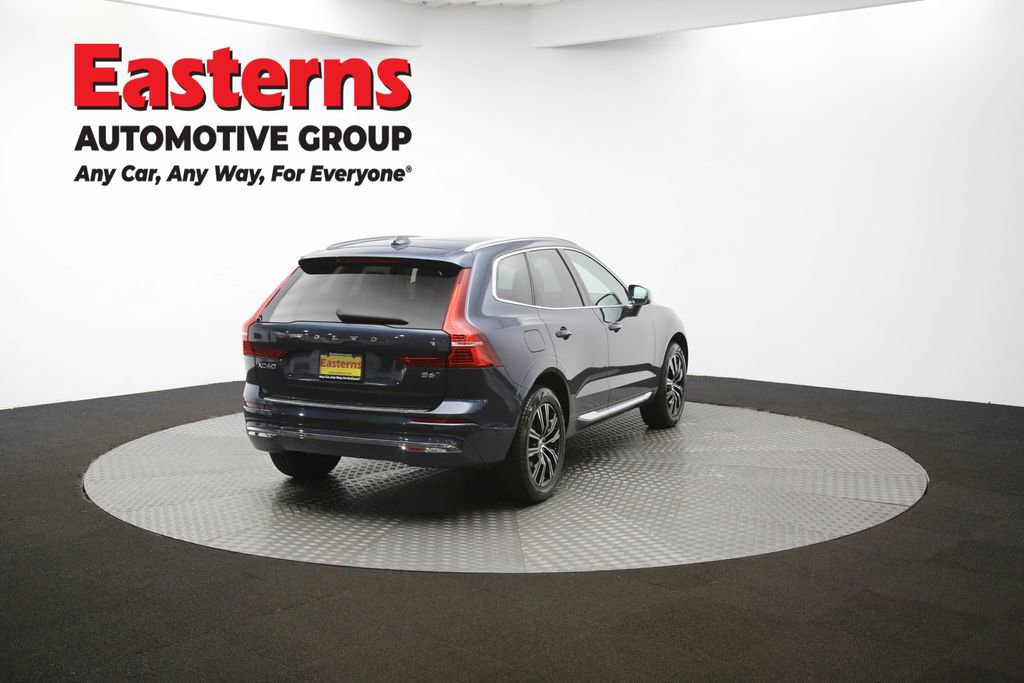 Used 2022 Volvo XC60 B6 Inscription image 41