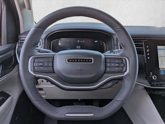 Used 2023 Jeep Wagoneer Series III w/ Preferred Equipment Group AWD/4WD image 12