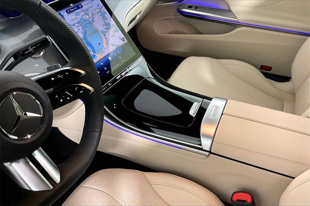 New 2026 Mercedes-Benz CLE 300 4MATIC Coupe image 7