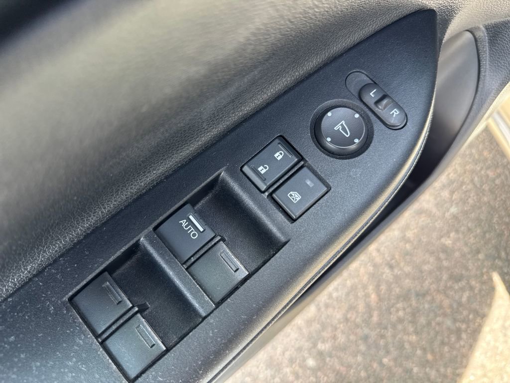 Used 2015 Honda Accord Sport image 16
