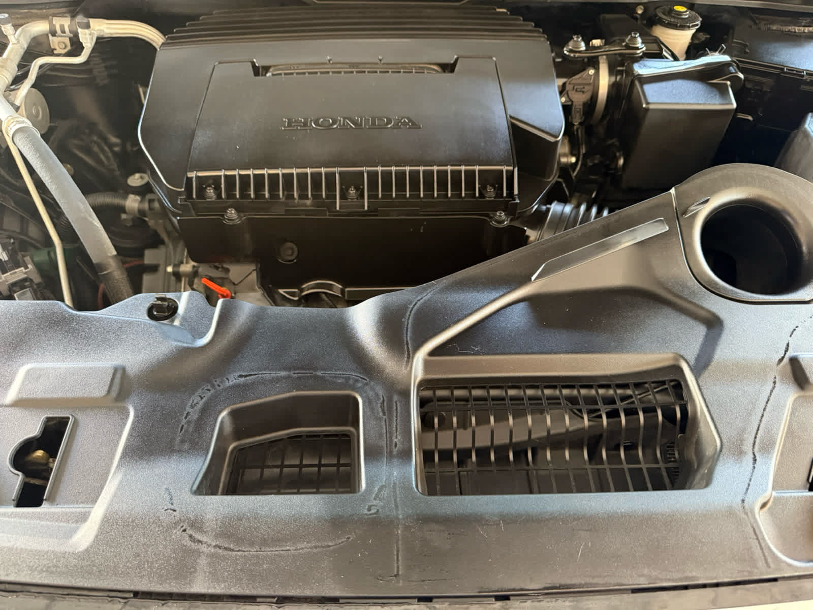 Used 2024 Honda Pilot Elite image 28