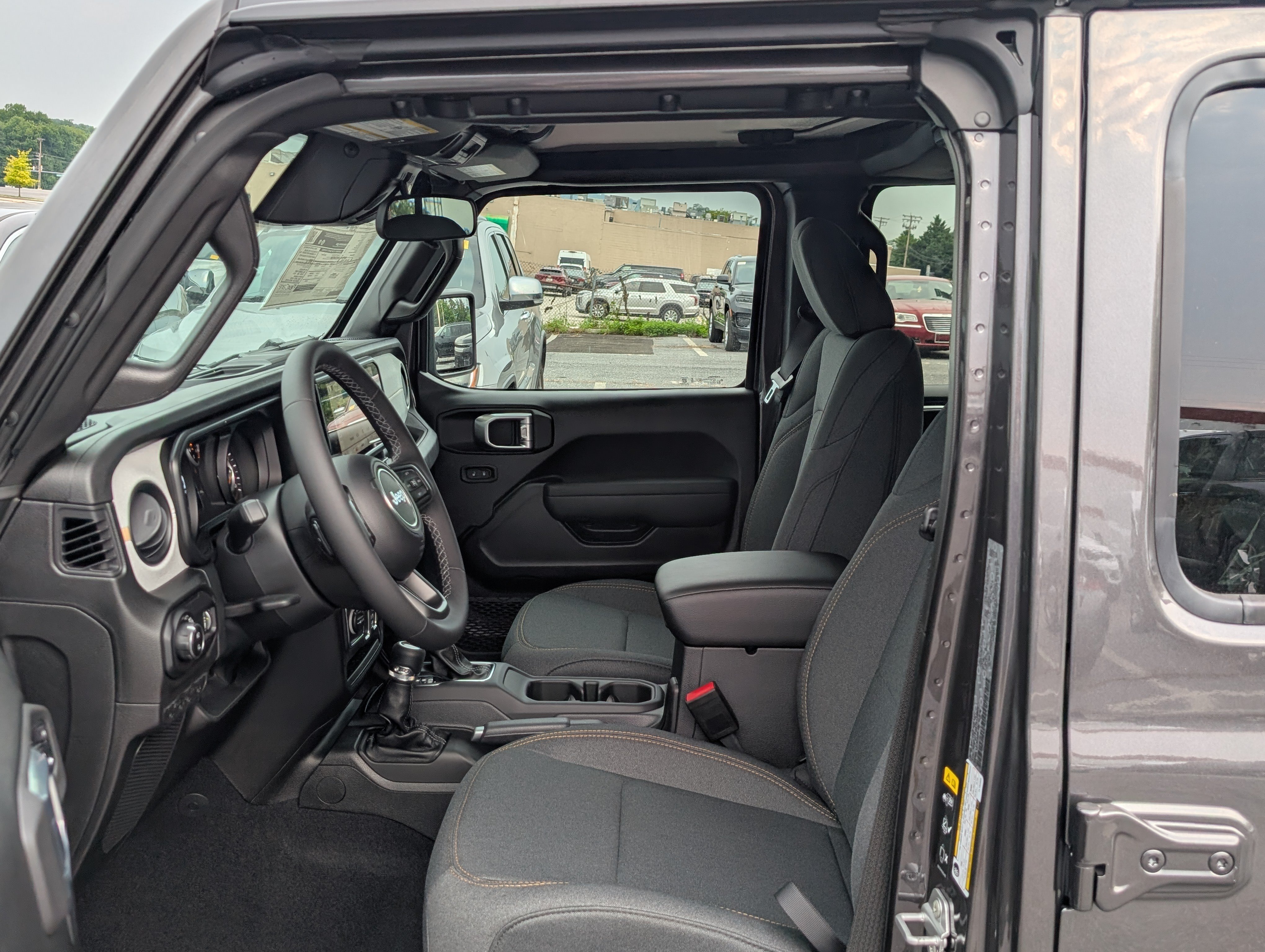 New 2026 Jeep Gladiator Sport AWD/4WD image 13