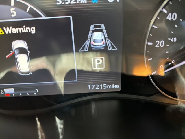 Used 2023 Nissan Kicks SR w/ SR Premium Package image 23