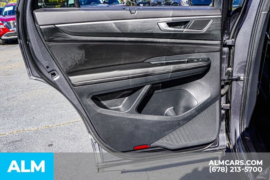 Used 2024 Volkswagen Atlas Cross Sport SE image 53