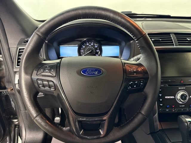 Used 2016 Ford Explorer Sport w/ Equipment Group 401A AWD/4WD image 17