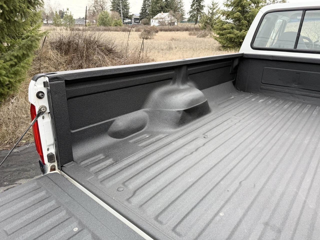 Used 1993 Ford F250 XLT image 95