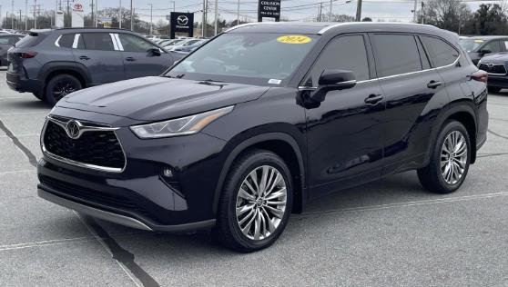 Used 2024 Toyota Highlander Platinum image 20