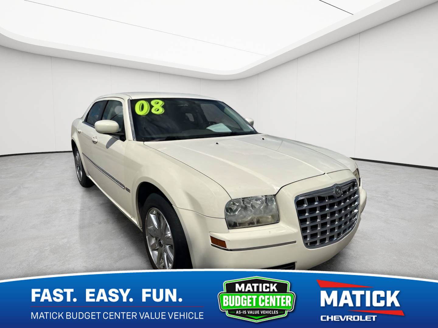 Used 2008 Chrysler 300 Touring RWD image 1