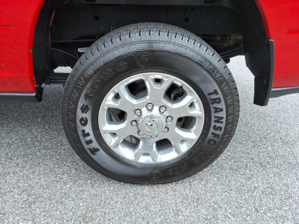 Used 2024 RAM 3500 Laramie AWD/4WD image 13
