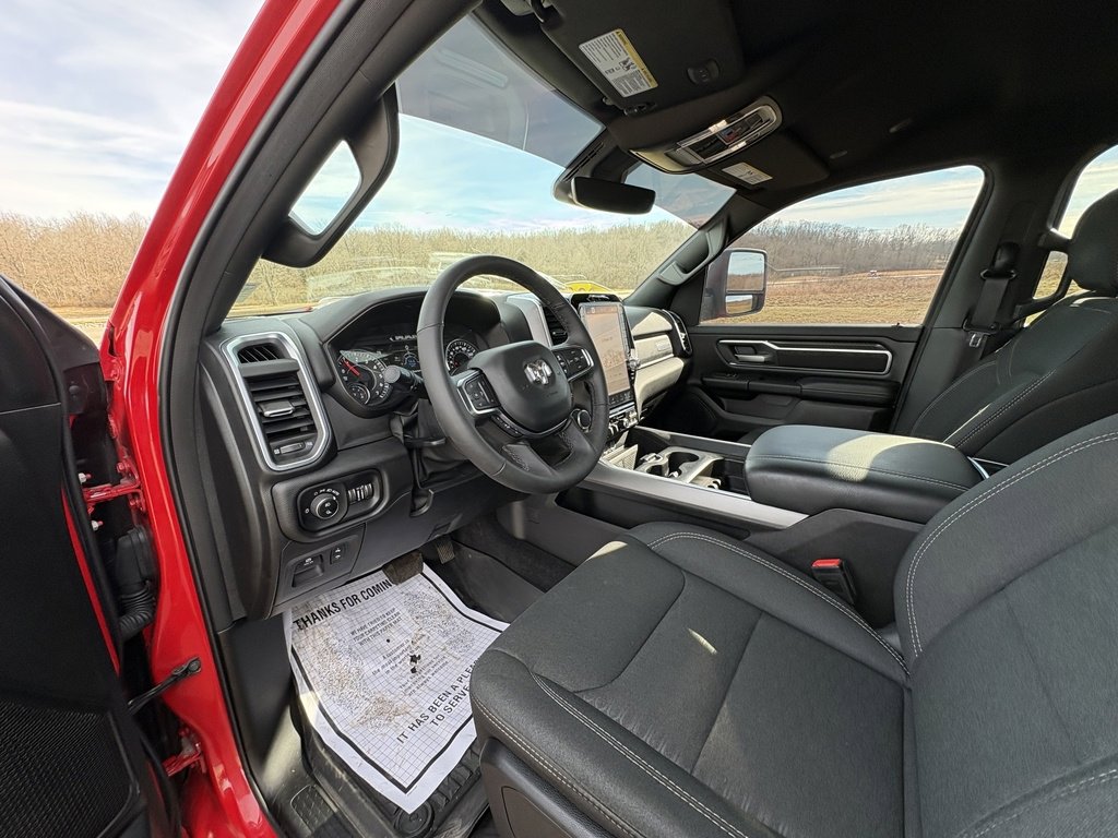 Used 2025 RAM 1500 Big Horn image 32