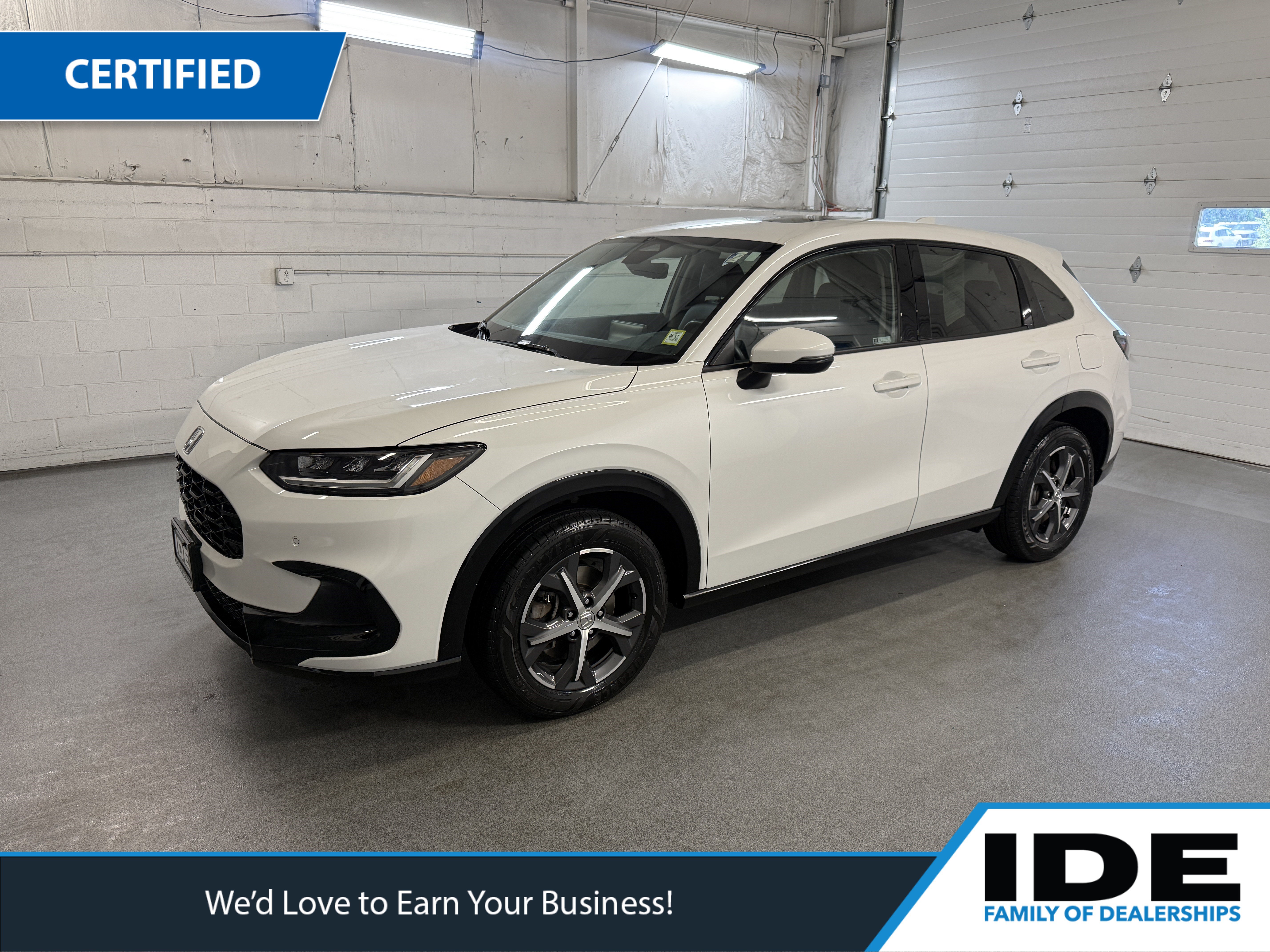 Certified 2023 Honda HR-V EX-L image 1
