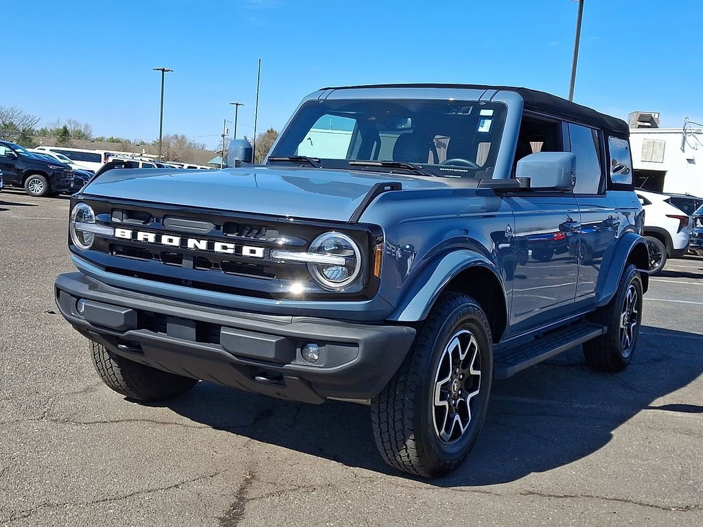 Used 2024 Ford Bronco Outer Banks image 5