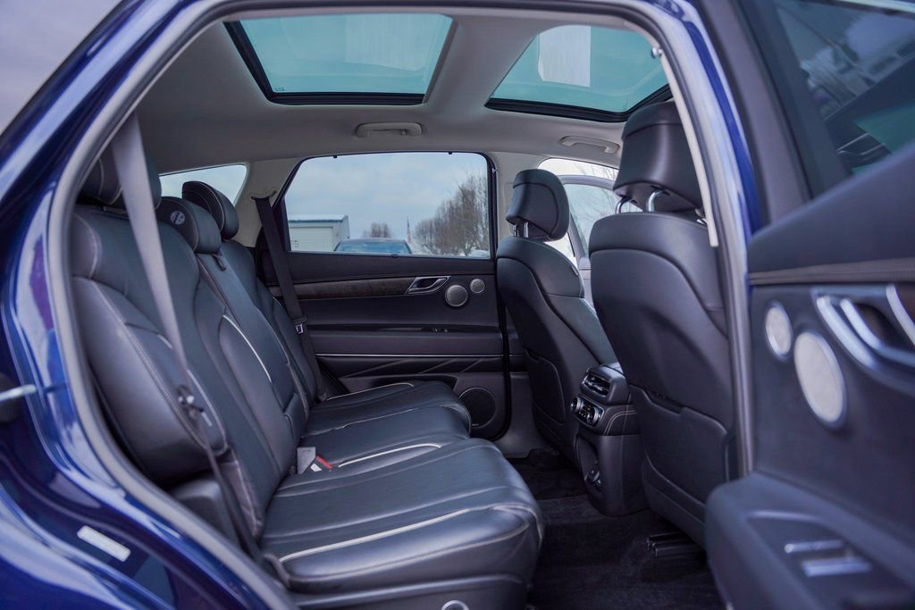 Used 2022 Genesis GV80 3.5T Advanced + w/ Cargo Package image 53