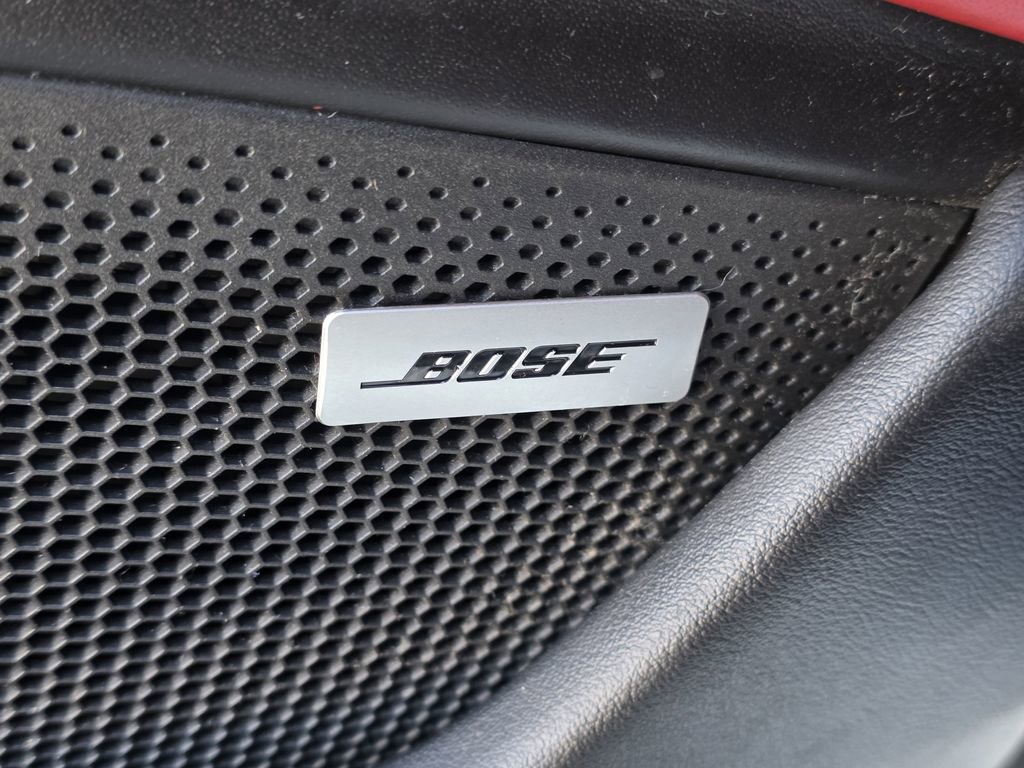 Used 2020 Porsche Taycan 4S image 15