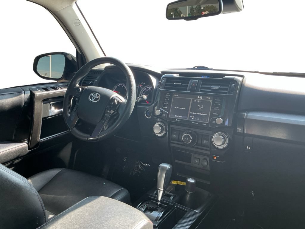 Used 2021 Toyota 4Runner Venture w/ Moonroof Package AWD/4WD image 20