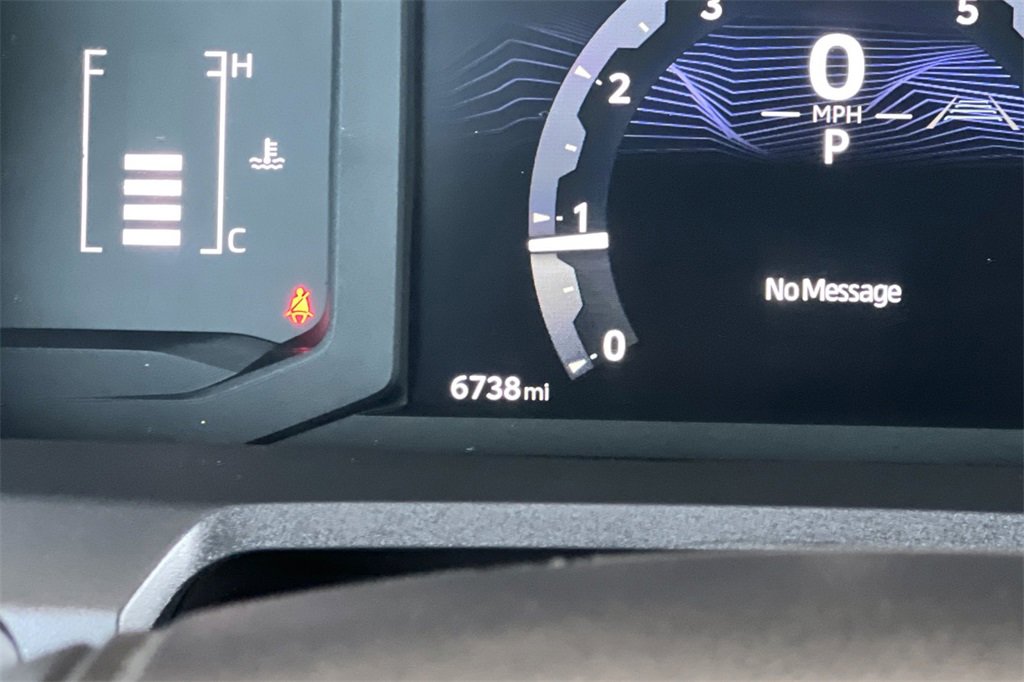 Certified 2025 Toyota Tacoma SR5 image 30