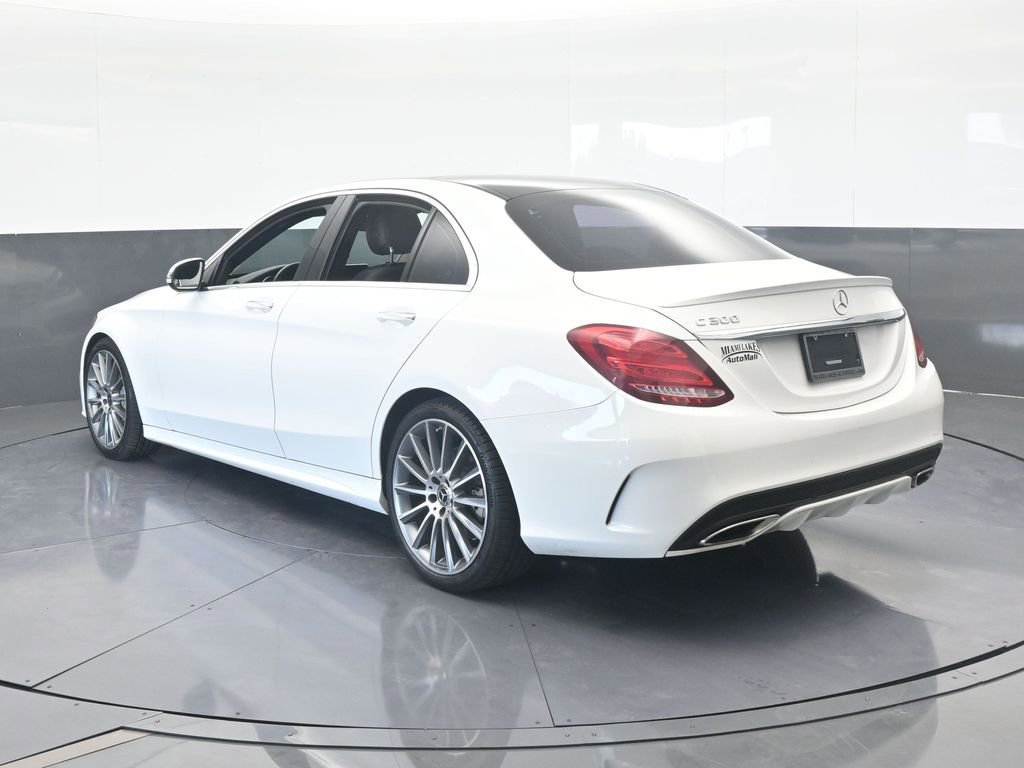 Used 2018 Mercedes-Benz C 300 Sedan image 4