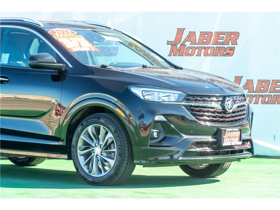 Used 2023 Buick Encore GX Select w/ Sport Touring Package FWD image 37