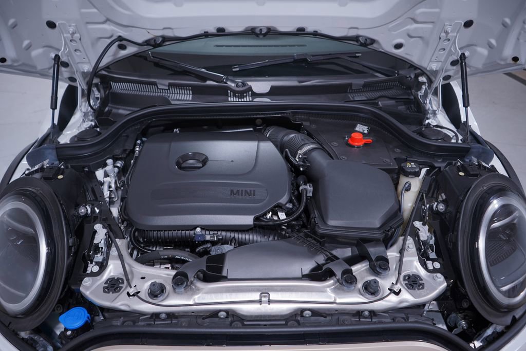 Used 2025 MINI Cooper S image 19