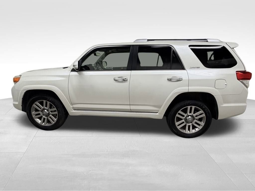 Used 2013 Toyota 4Runner Limited image 6