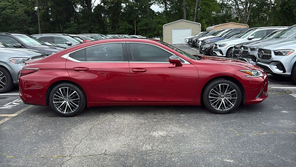 Used 2022 Lexus ES 350 w/ Premium Package FWD image 3