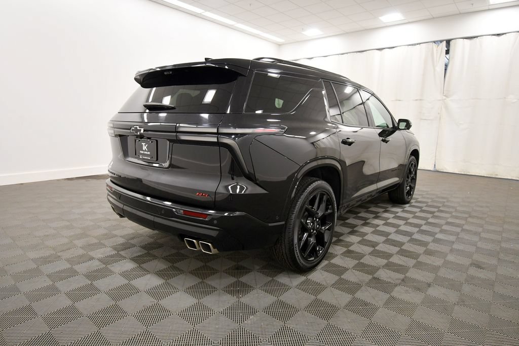 Used 2024 Chevrolet Traverse RS AWD/4WD image 8