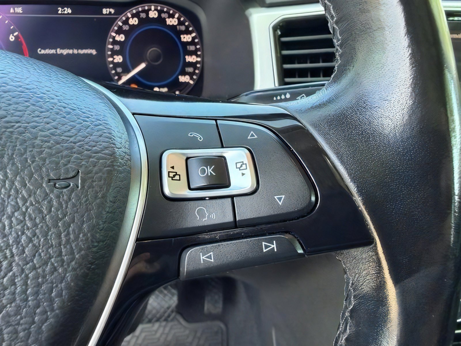 Used 2018 Volkswagen Atlas SEL Premium AWD/4WD image 20