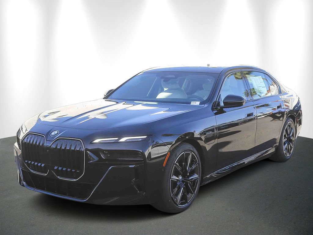 Used 2026 BMW 750e xDrive w/ Premium Package AWD/4WD image 3