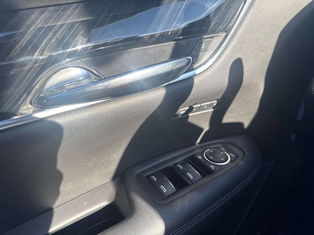 Used 2021 Cadillac XT6 Premium Luxury AWD/4WD image 28